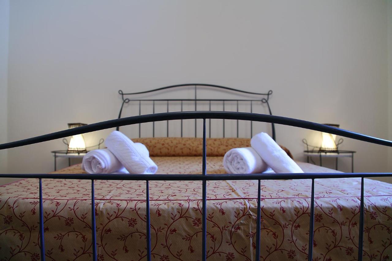 ซิเกลิออส อพาร์ตเมนต์ Aparthotel เชฟาลู ภายนอก รูปภาพ