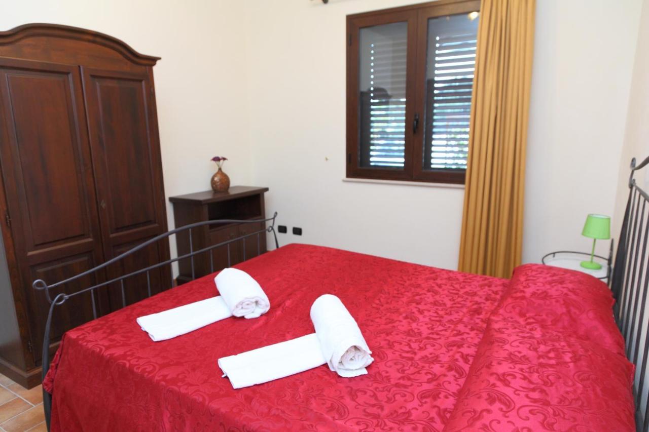 ซิเกลิออส อพาร์ตเมนต์ Aparthotel เชฟาลู ภายนอก รูปภาพ
