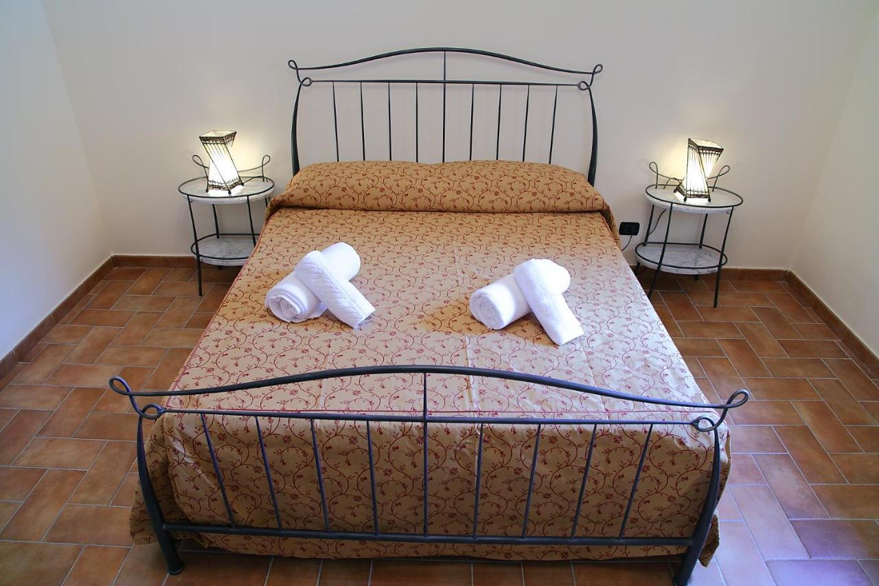 ซิเกลิออส อพาร์ตเมนต์ Aparthotel เชฟาลู ภายนอก รูปภาพ